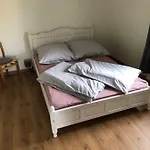 Heckenstuebchen *
